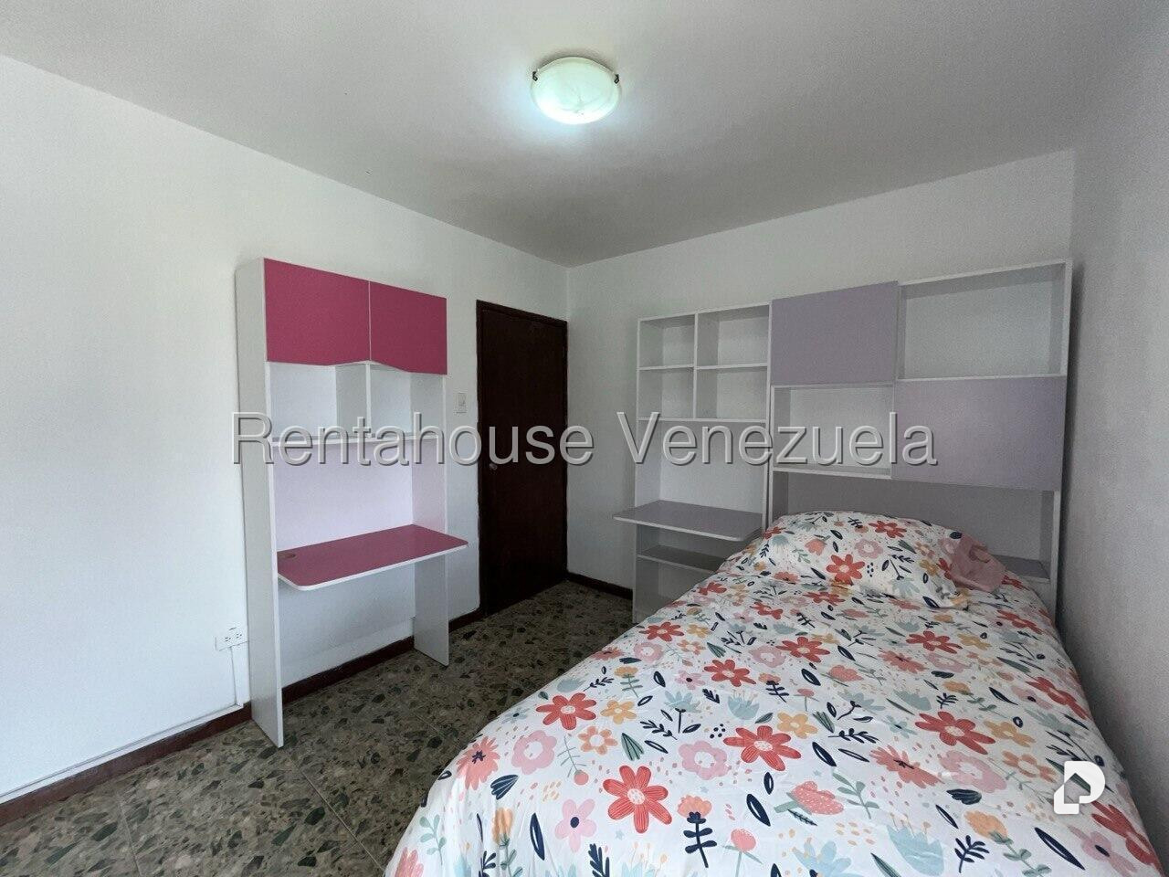 Apartamento en El Paraíso, Caracas – 18