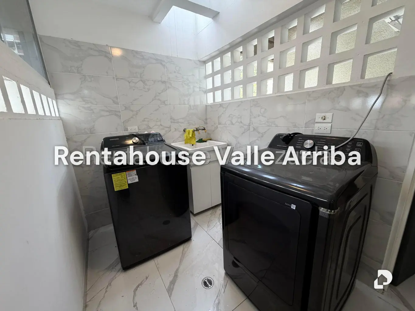 Apartamento en Chuao, Caracas – 16
