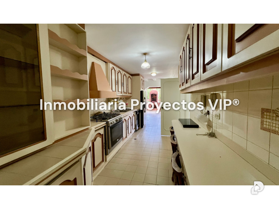 Penthouse en Cumbres de Curumo, Caracas – 11