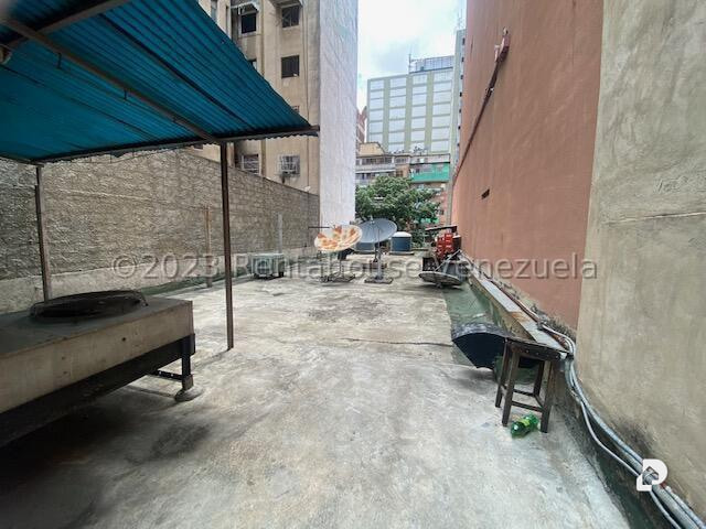 Local comercial en San Jose, Caracas – 18