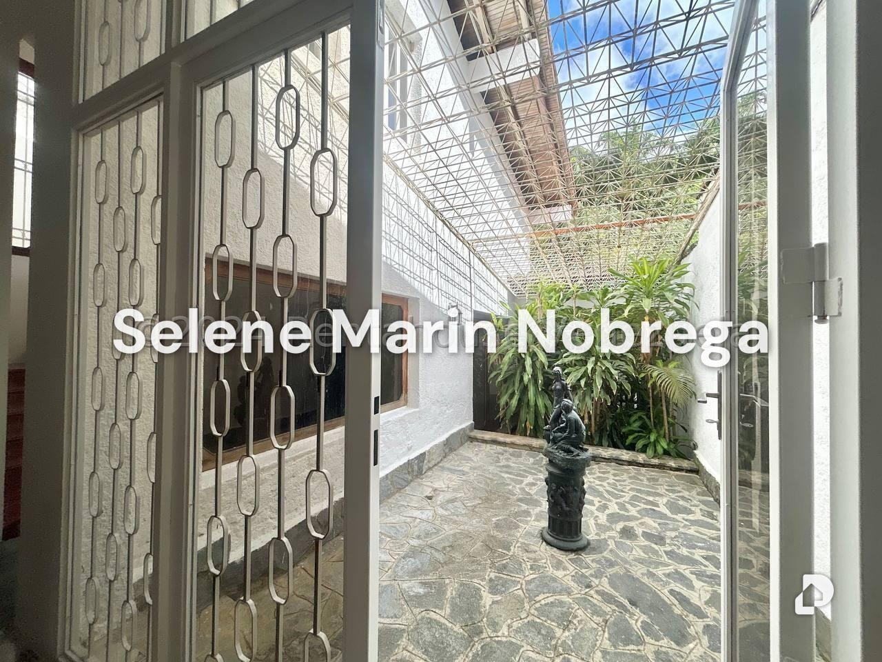 Casa en Prados del Este, Caracas – 21