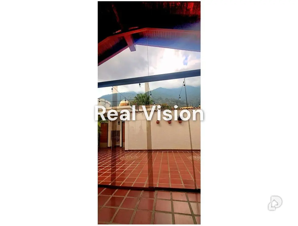 Casa en Altamira, Caracas – 29