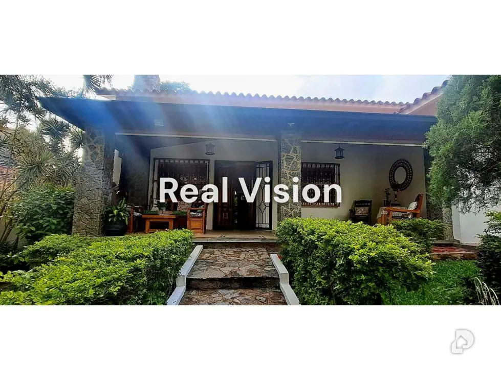 Casa en Altamira, Caracas – 1