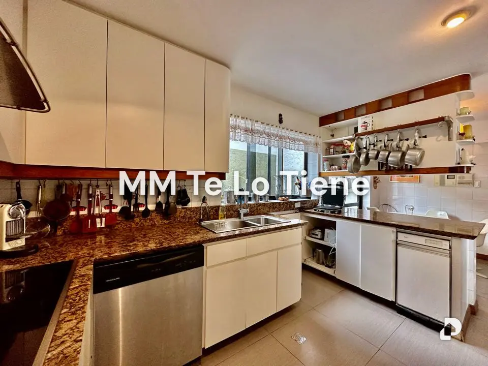 Casa en La Lagunita, Caracas – 14