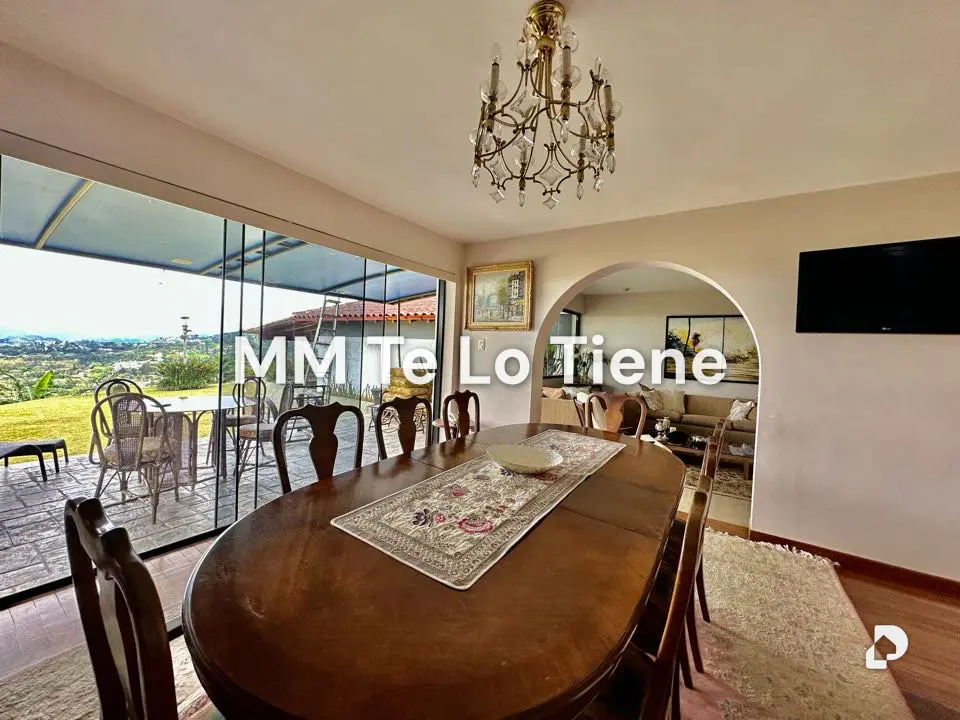 Casa en La Lagunita, Caracas – 23