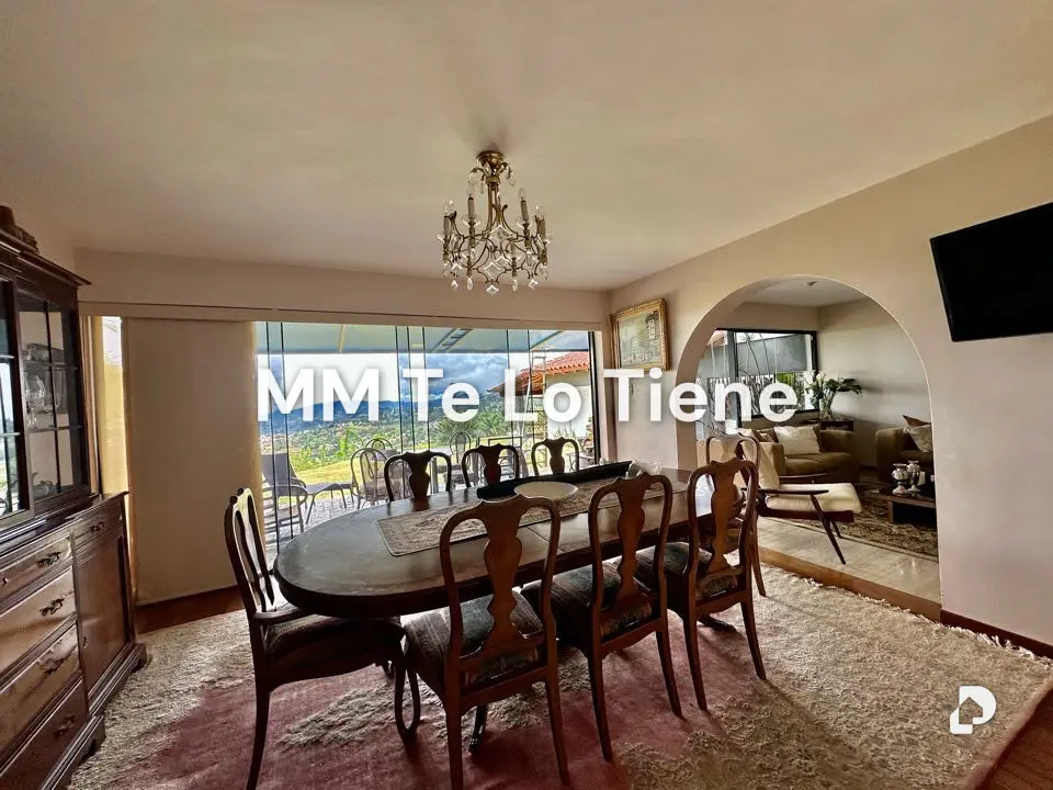 Casa en La Lagunita, Caracas – 17