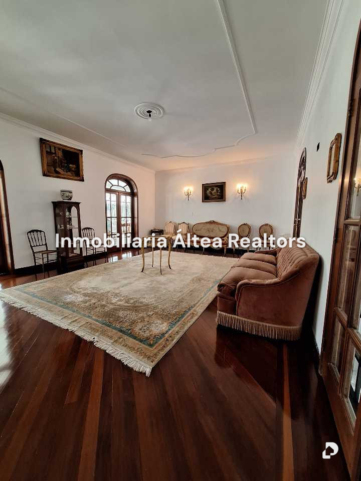 Casa en Colinas de Tamanaco, Caracas – 3