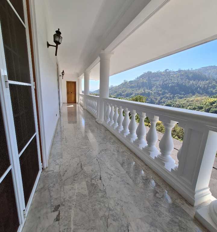 Casa en Colinas de Tamanaco, Caracas - 1