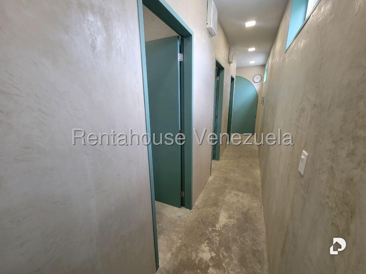 Oficina en La California Norte, Caracas – 8