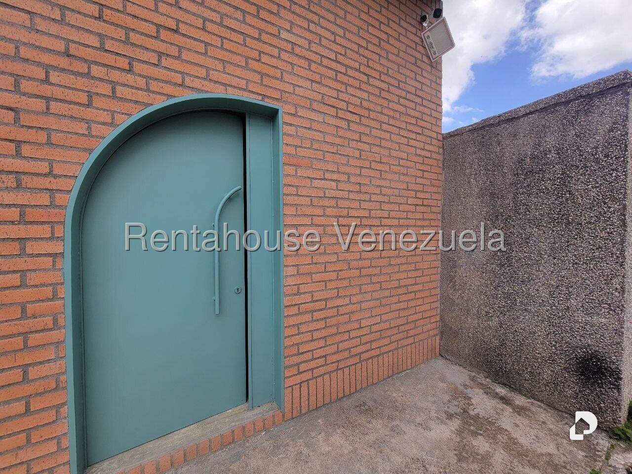 Oficina en La California Norte, Caracas – 12