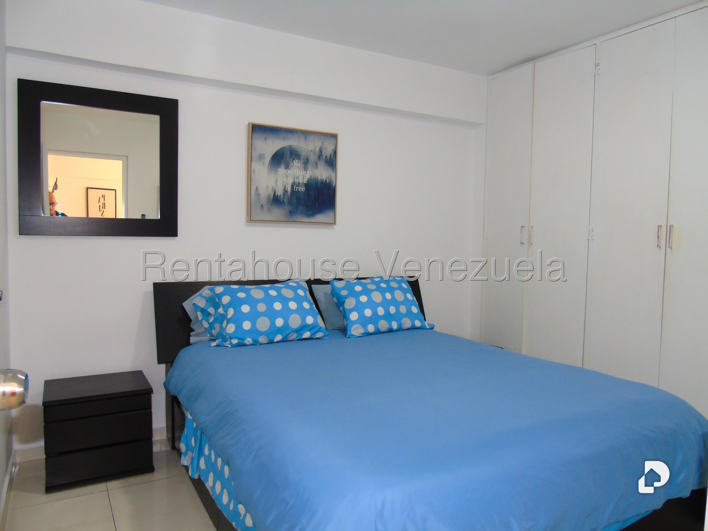 Apartamento en Los Palos Grandes, Caracas – 12