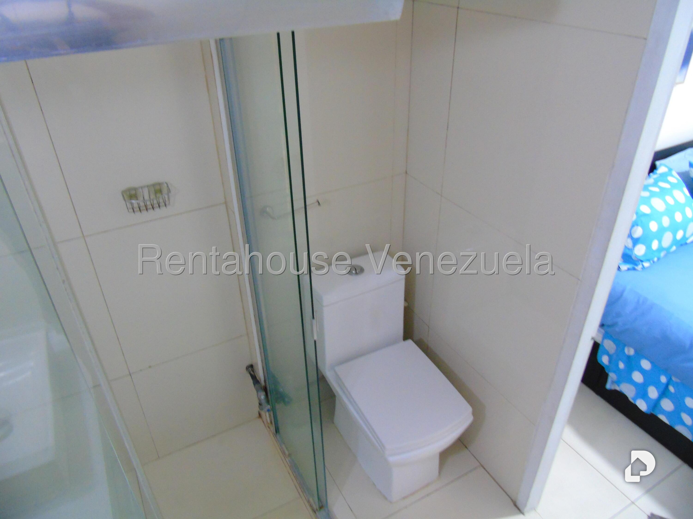 Apartamento en Los Palos Grandes, Caracas – 17