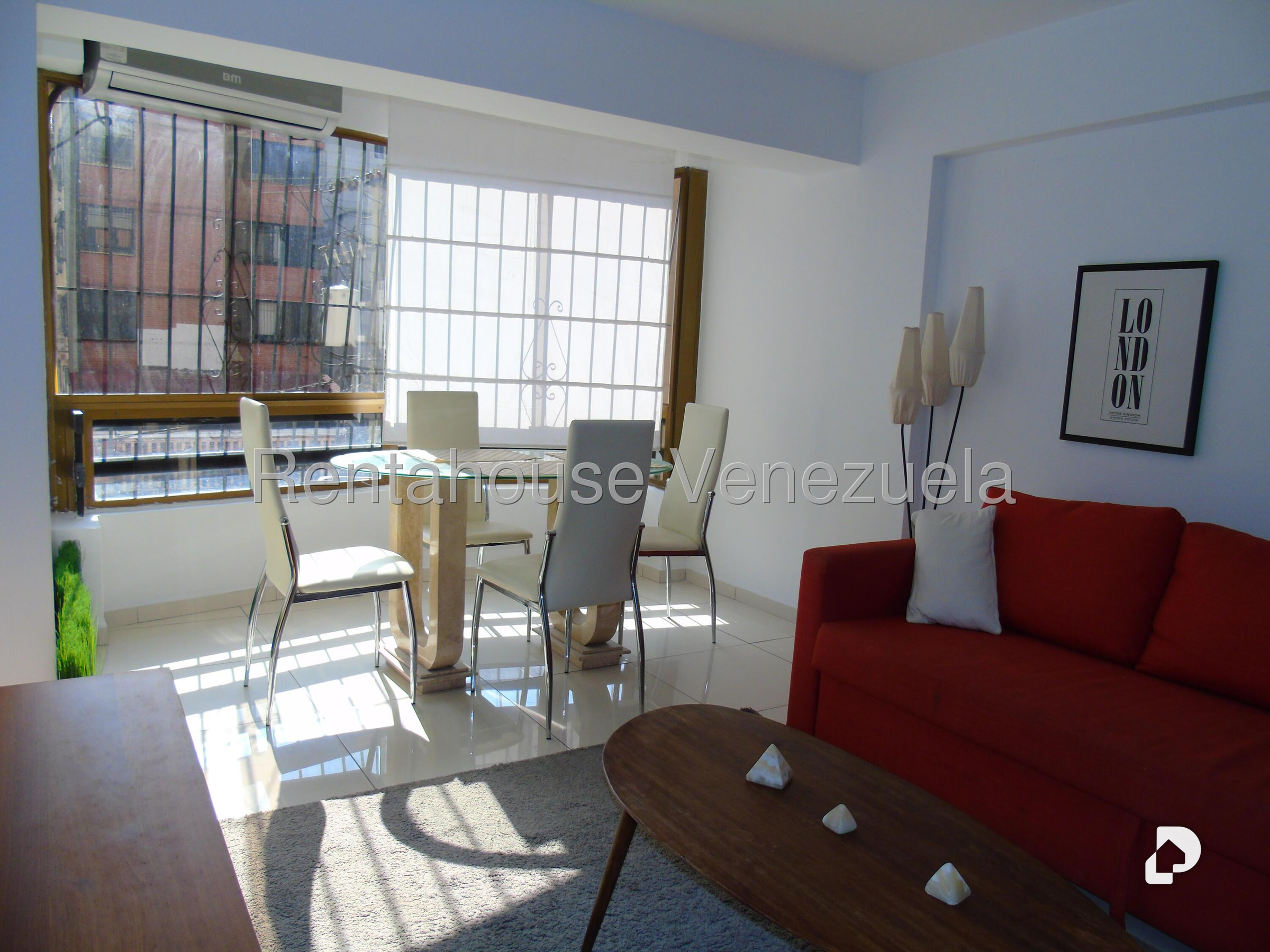 Apartamento en Los Palos Grandes, Caracas – 8