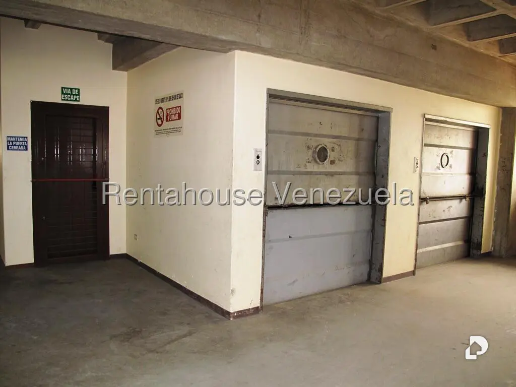 Warehouse in La Yaguara, Caracas – 8