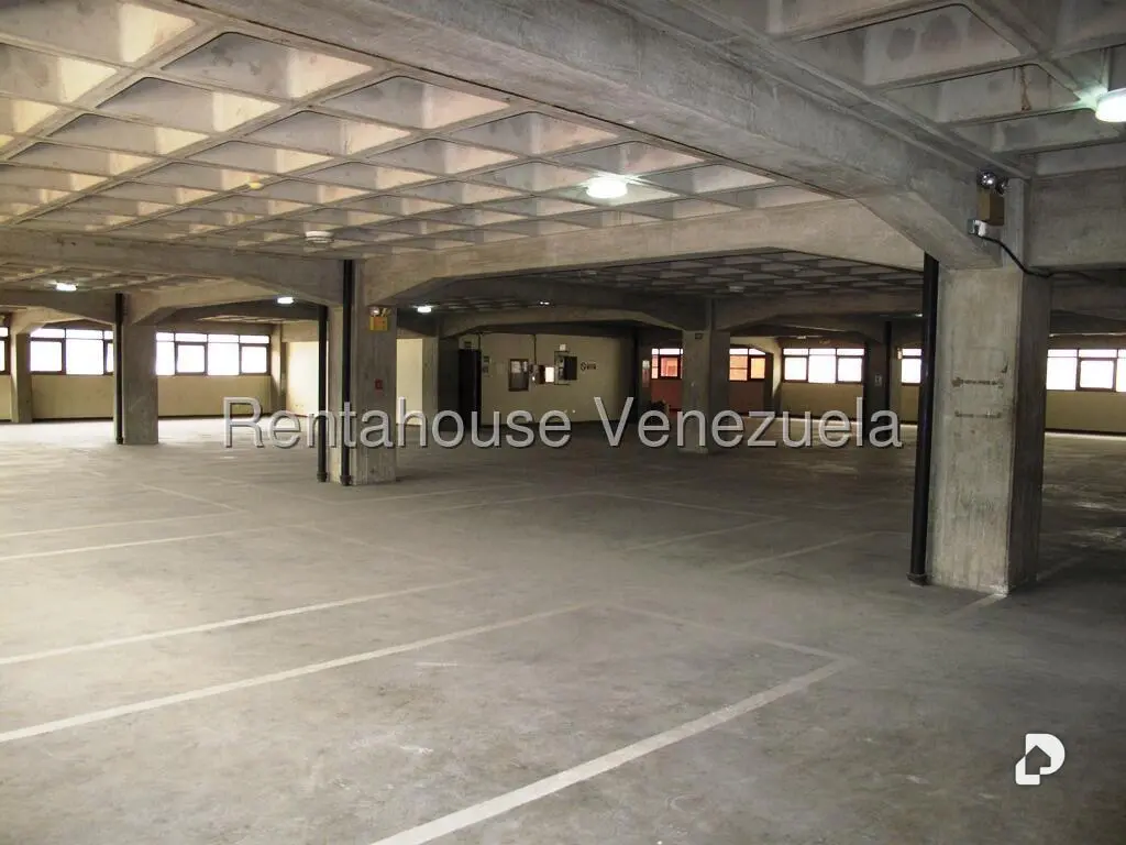 Warehouse in La Yaguara, Caracas – 11