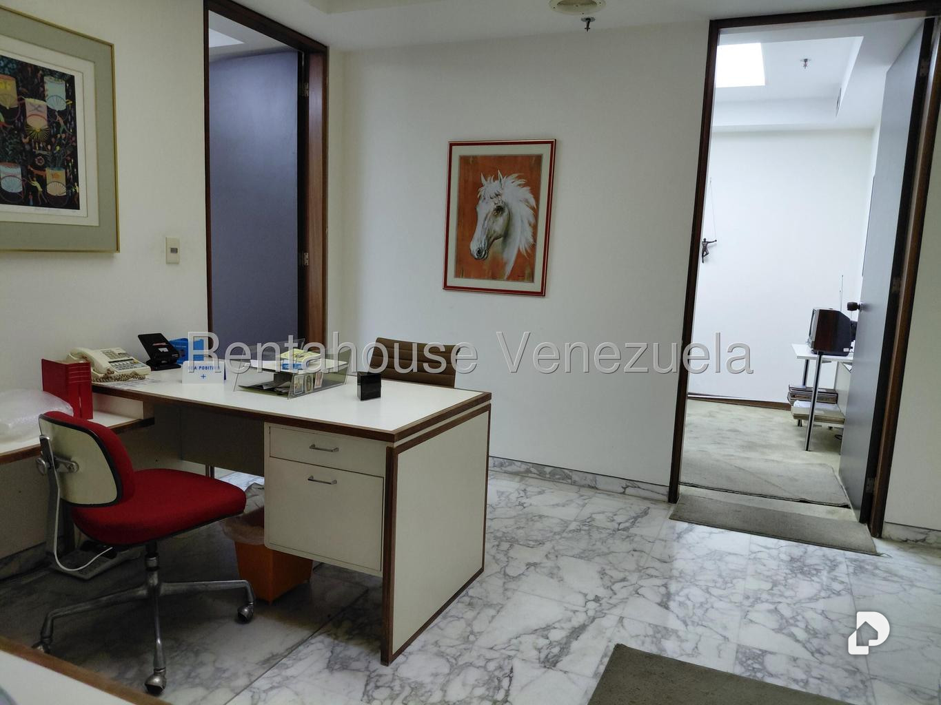 Oficina en Parroquia La Candelaria, Caracas – 4