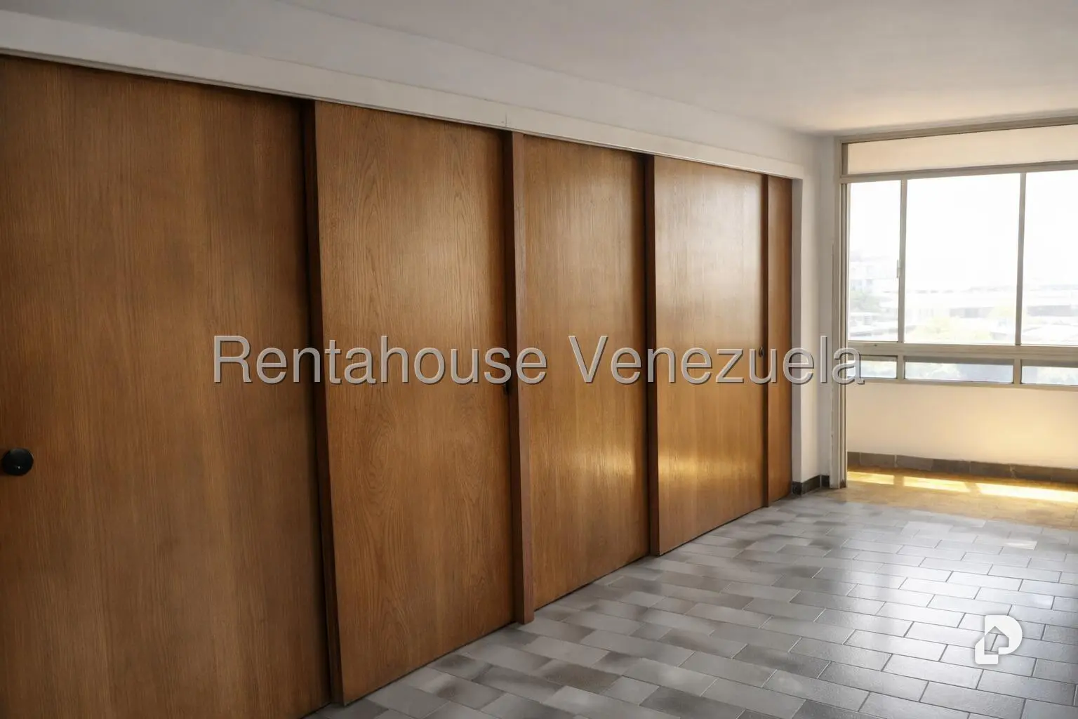 Apartamento en La Urbina, Caracas – 18