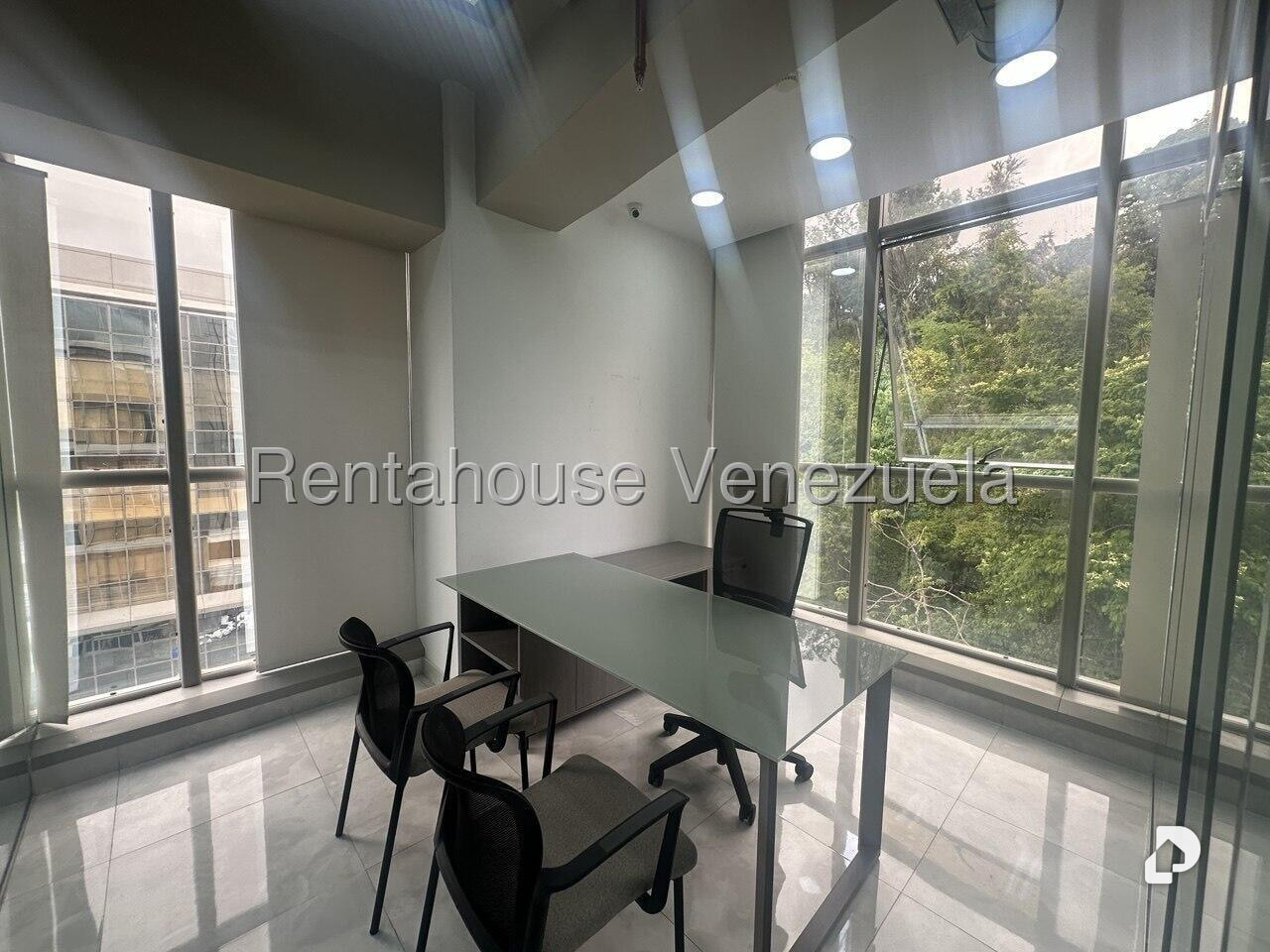 Oficina en Santa Paula, Caracas – 18