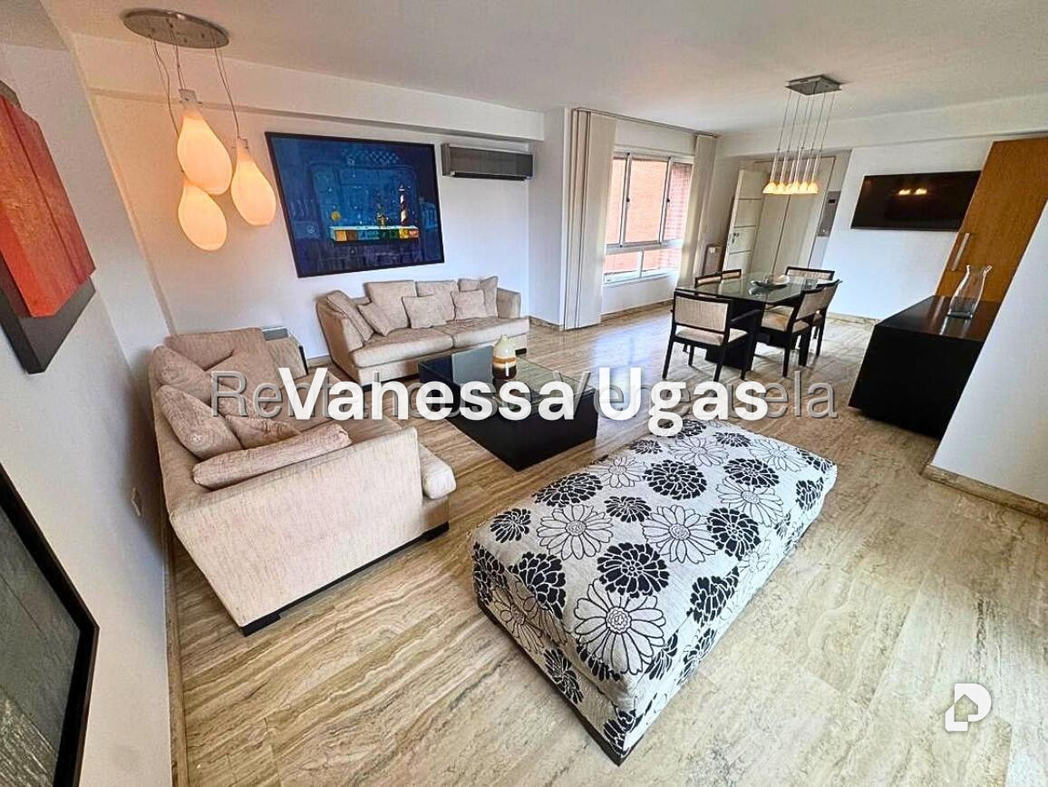 Apartamento en El Rosal, Caracas – 4