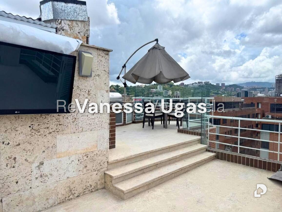 Apartamento en El Rosal, Caracas – 28