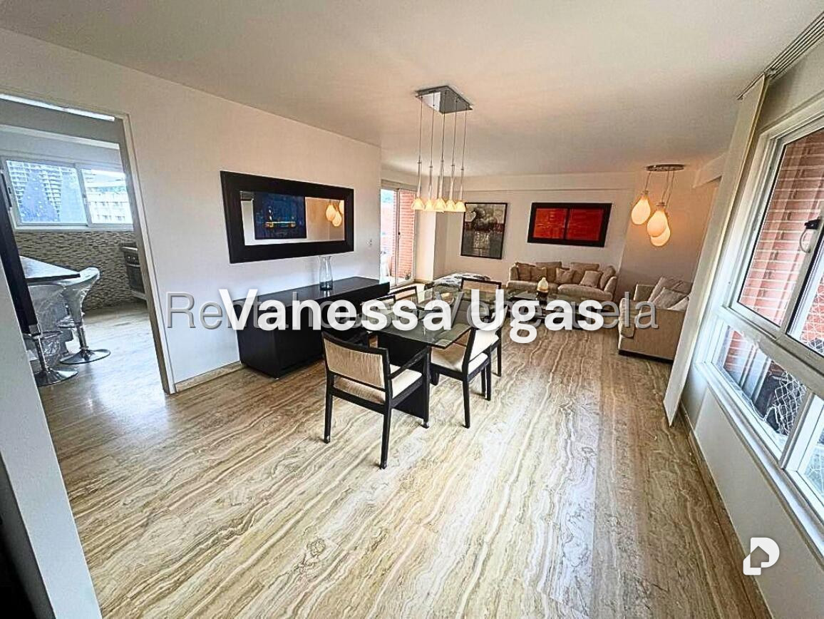 Apartamento en El Rosal, Caracas – 7