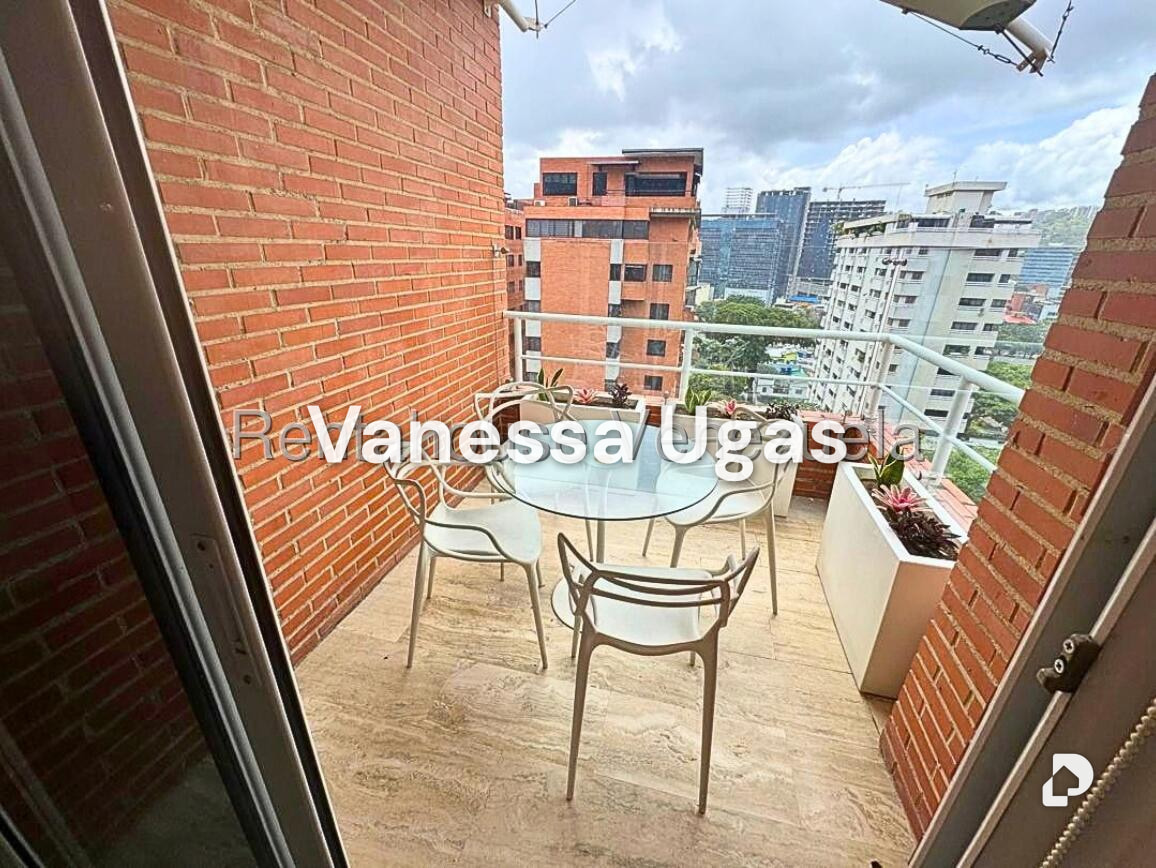 Apartamento en El Rosal, Caracas – 14