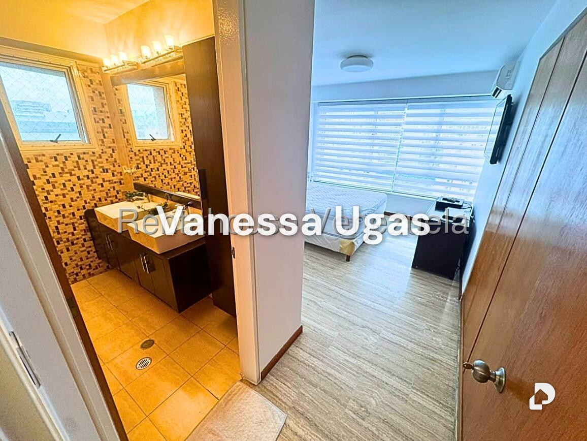 Apartamento en El Rosal, Caracas – 18