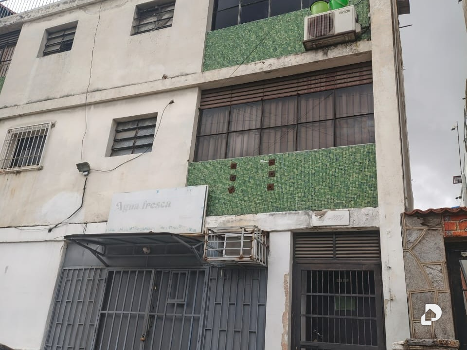 Apartamento en Los Rosales, Caracas – 1