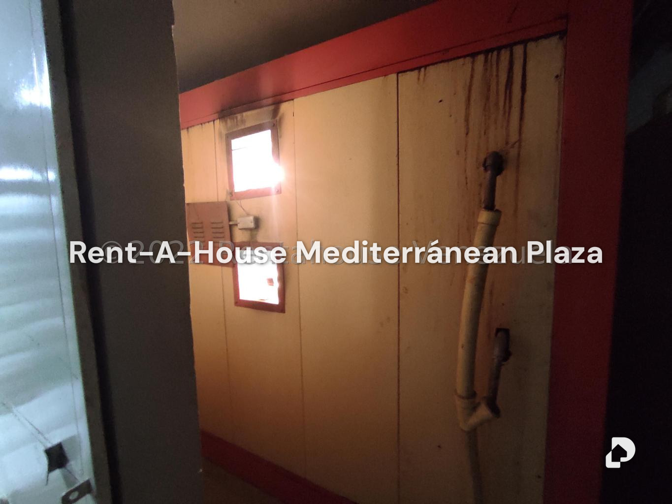 Local comercial en Parque Valencia, Valencia – 88