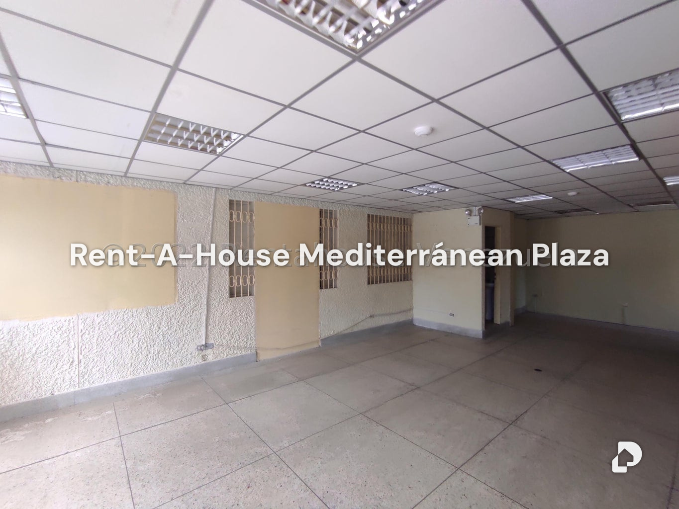 Local comercial en Parque Valencia, Valencia – 191