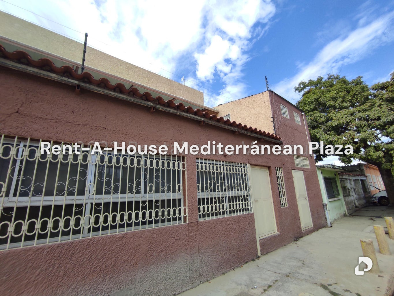 Local comercial en Parque Valencia, Valencia – 201