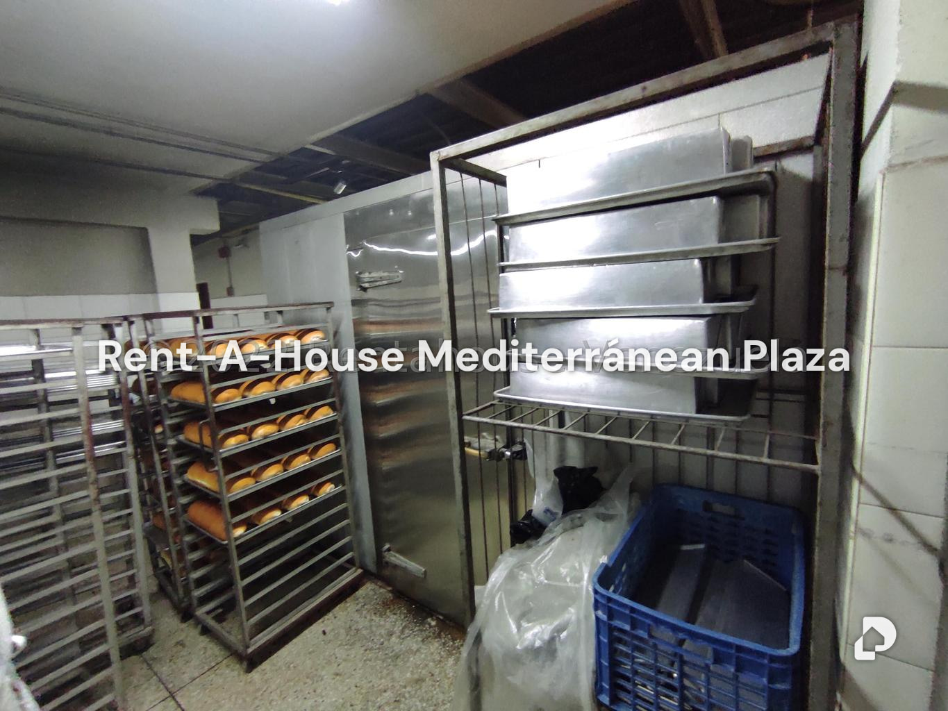 Local comercial en Parque Valencia, Valencia – 70