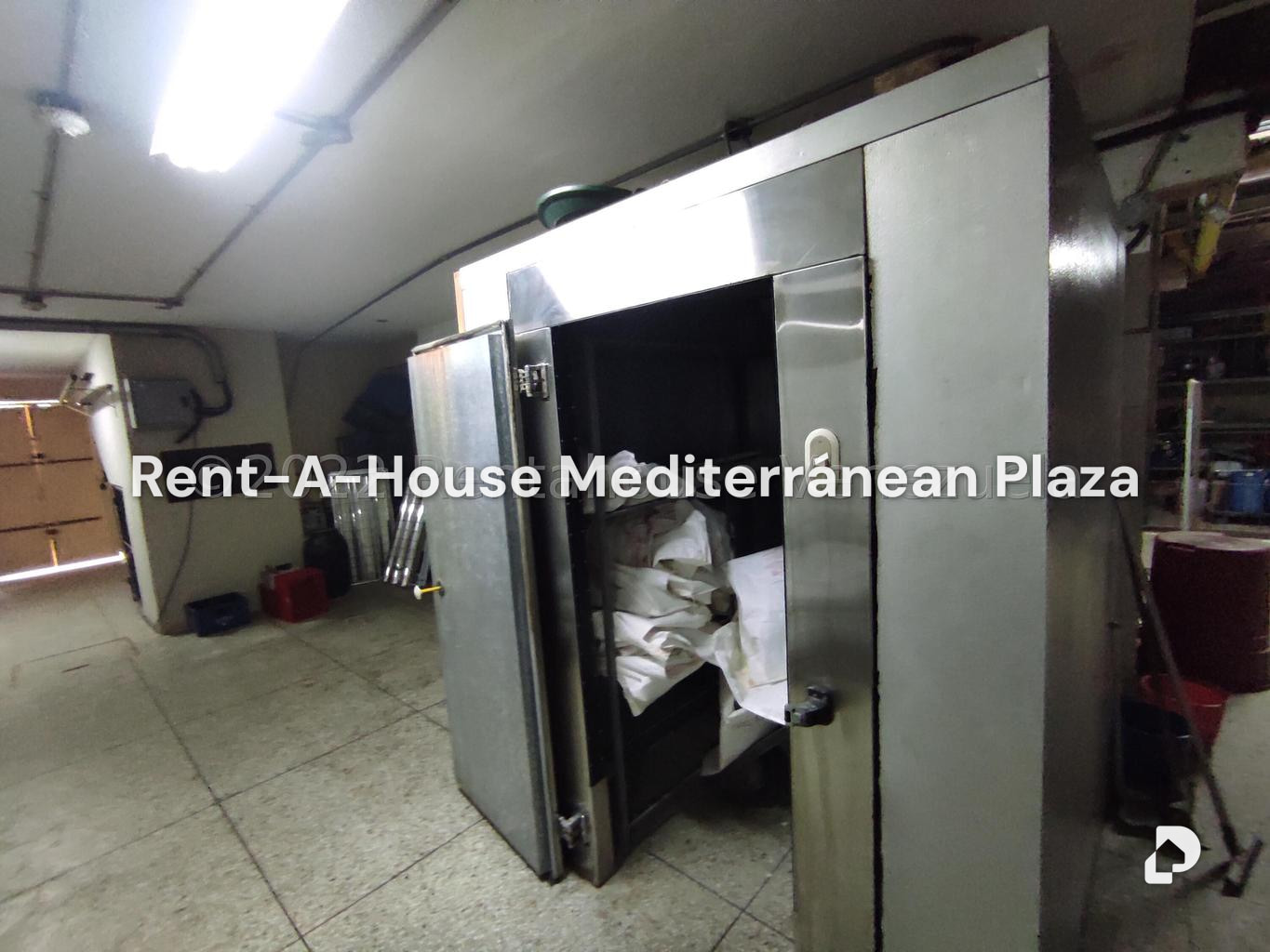 Local comercial en Parque Valencia, Valencia – 82