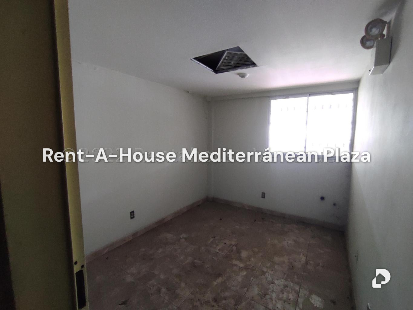 Local comercial en Parque Valencia, Valencia – 109