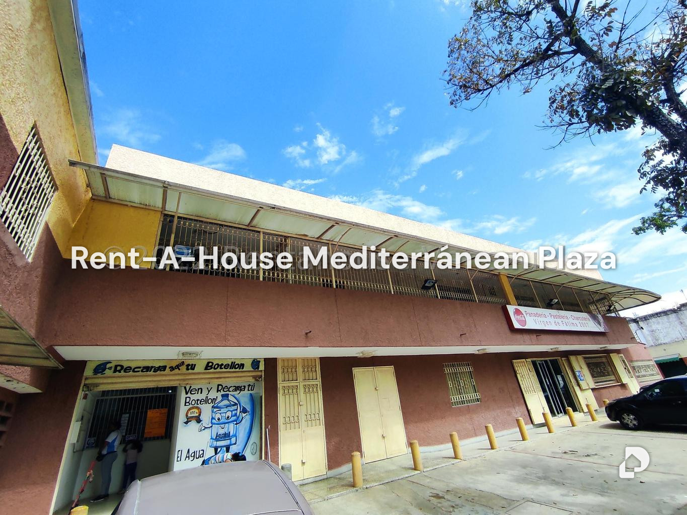 Local comercial en Parque Valencia, Valencia – 181