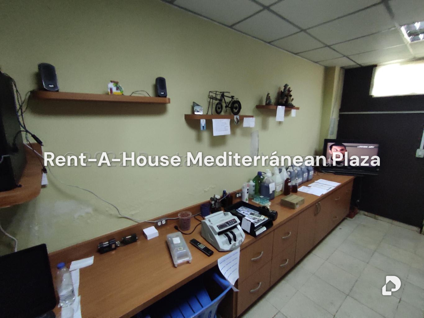 Local comercial en Parque Valencia, Valencia – 94