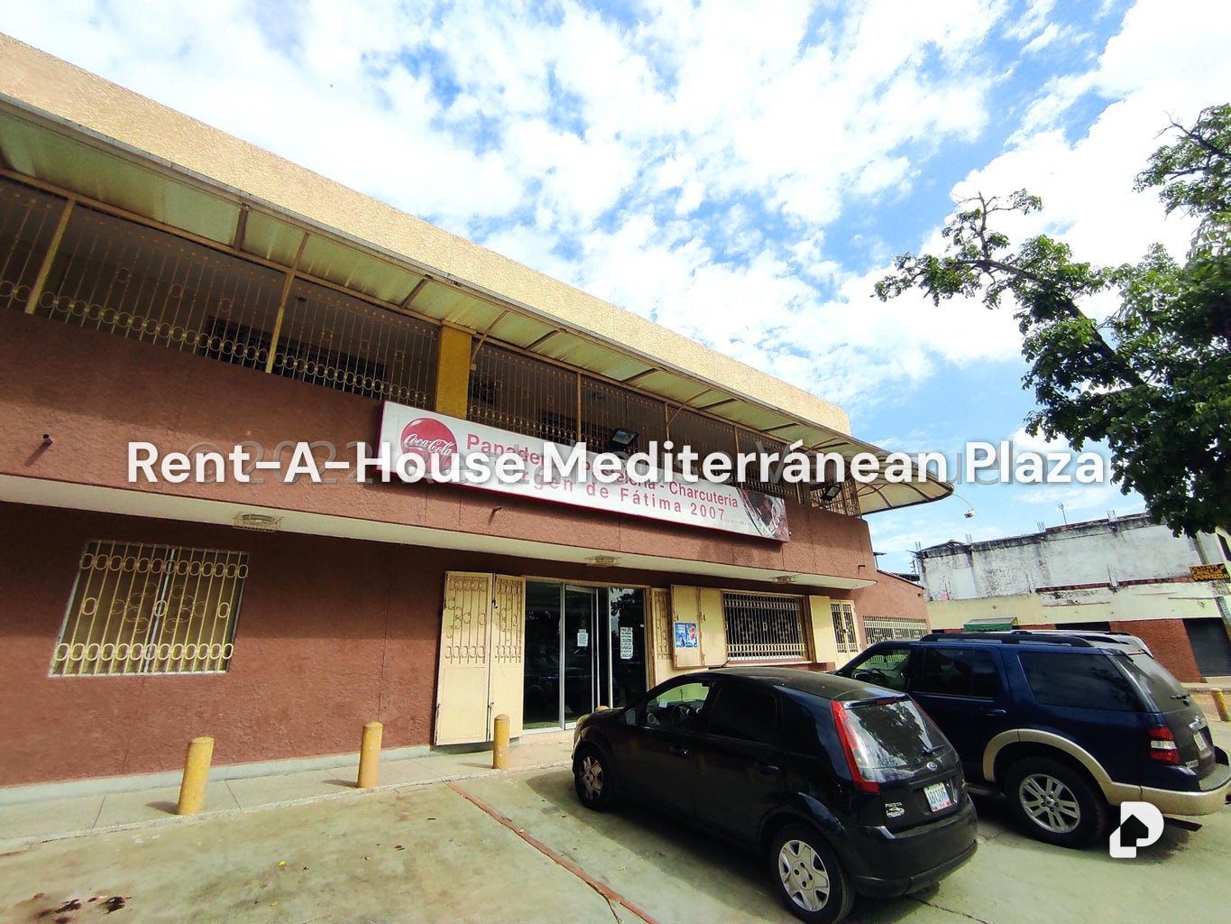 Local comercial en Parque Valencia, Valencia – 211