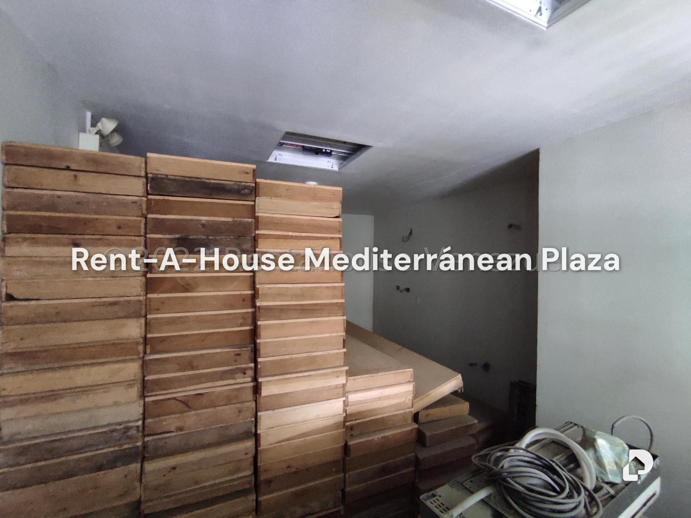 Local comercial en Parque Valencia, Valencia – 106