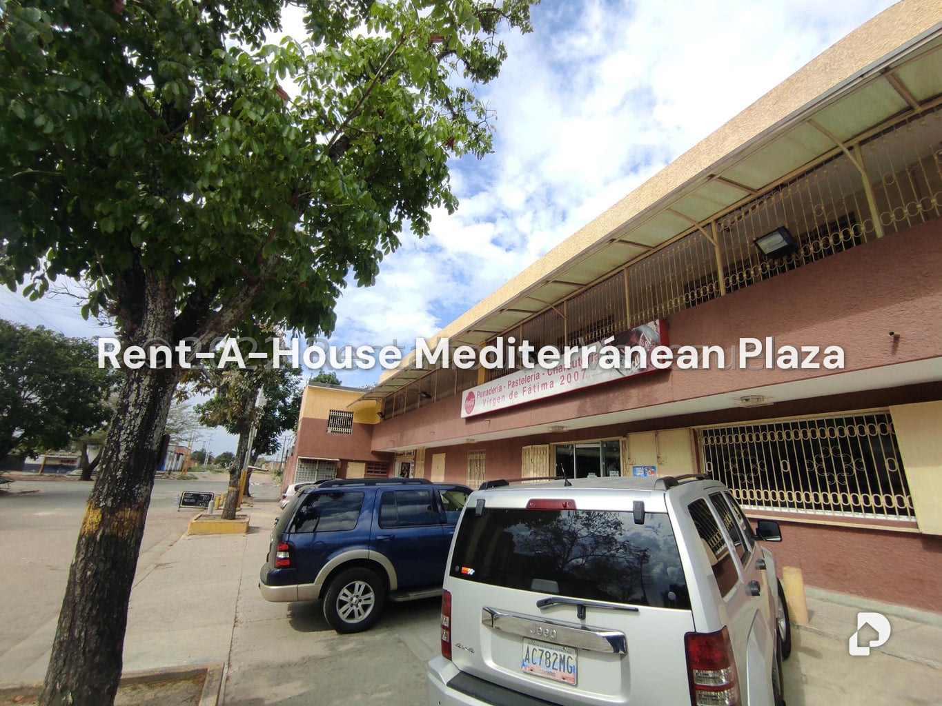 Local comercial en Parque Valencia, Valencia – 214