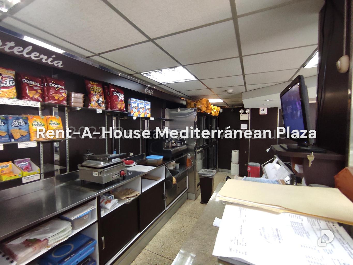 Local comercial en Parque Valencia, Valencia – 29