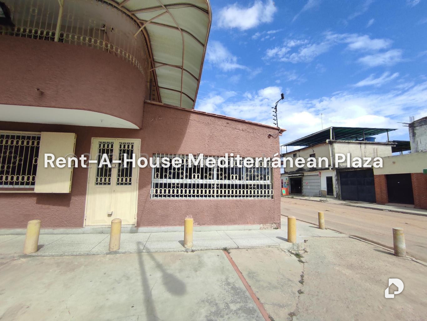 Local comercial en Parque Valencia, Valencia – 183
