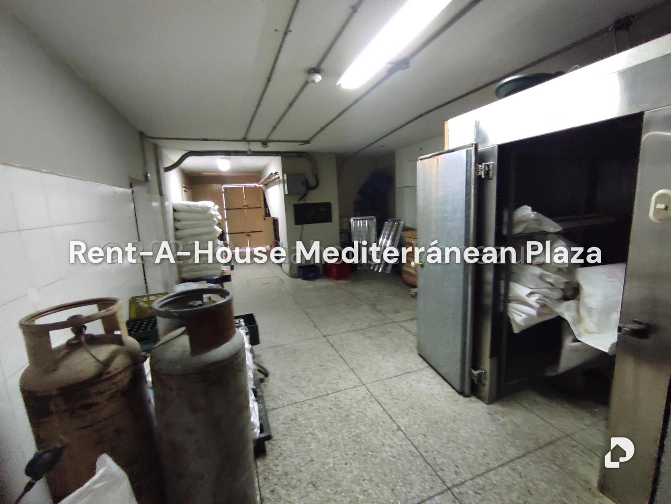 Local comercial en Parque Valencia, Valencia – 77
