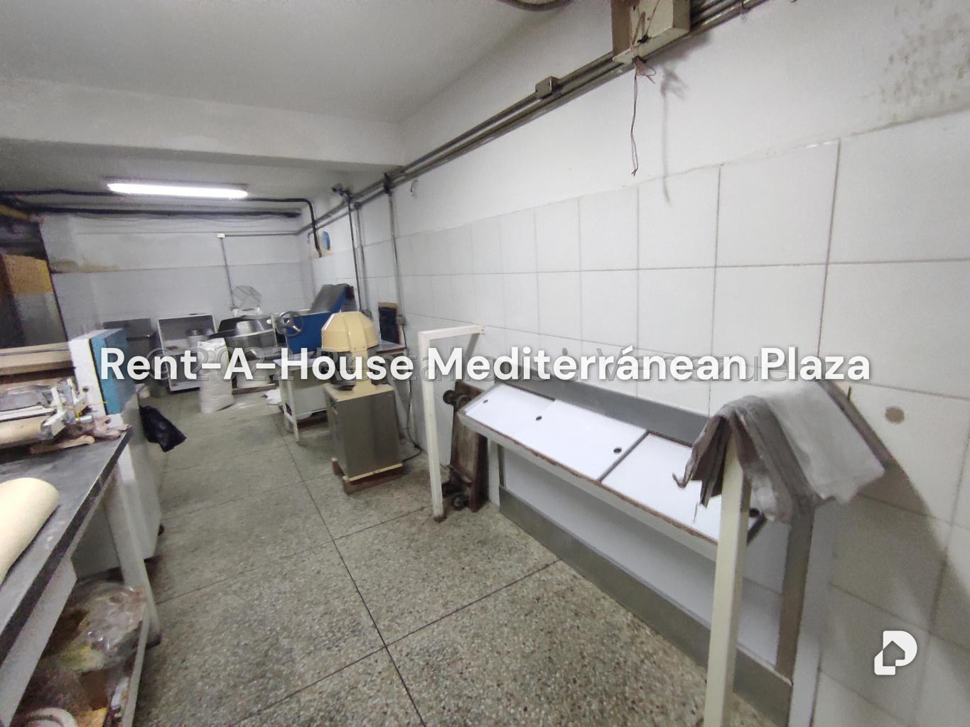 Local comercial en Parque Valencia, Valencia – 51