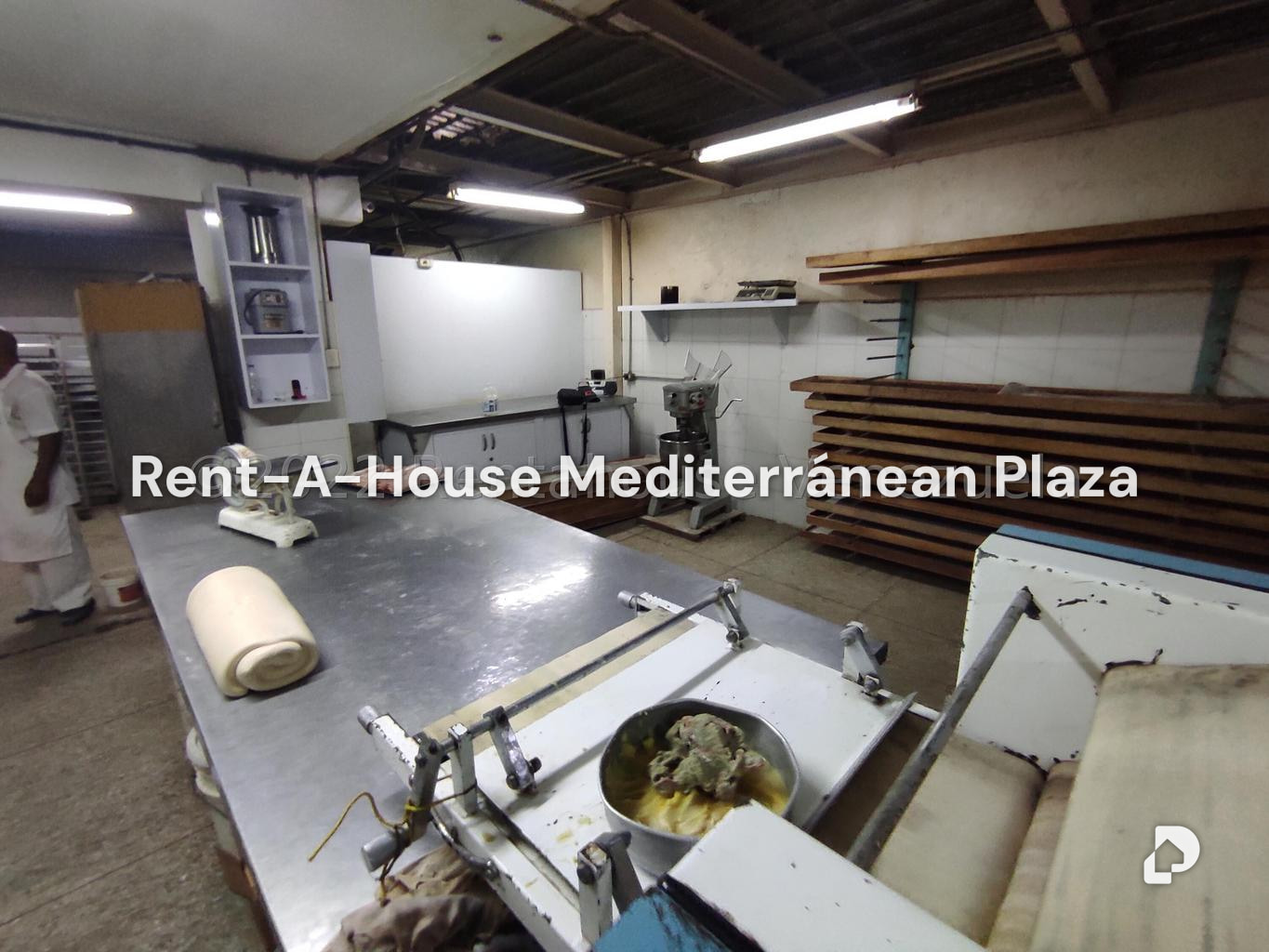 Local comercial en Parque Valencia, Valencia – 61