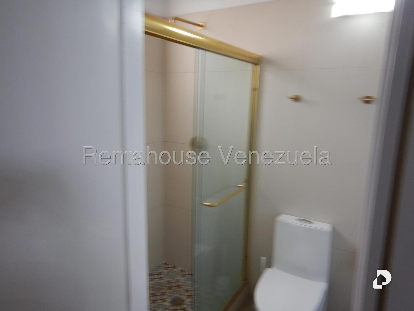 Casa en La Boyera, Caracas – 14