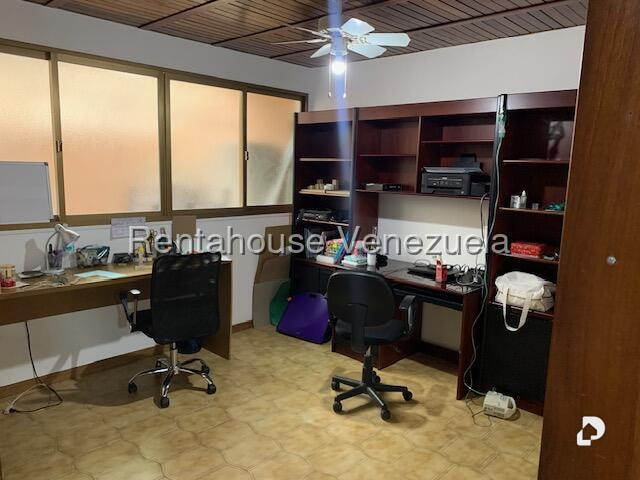 Casa en La Boyera, Caracas – 19
