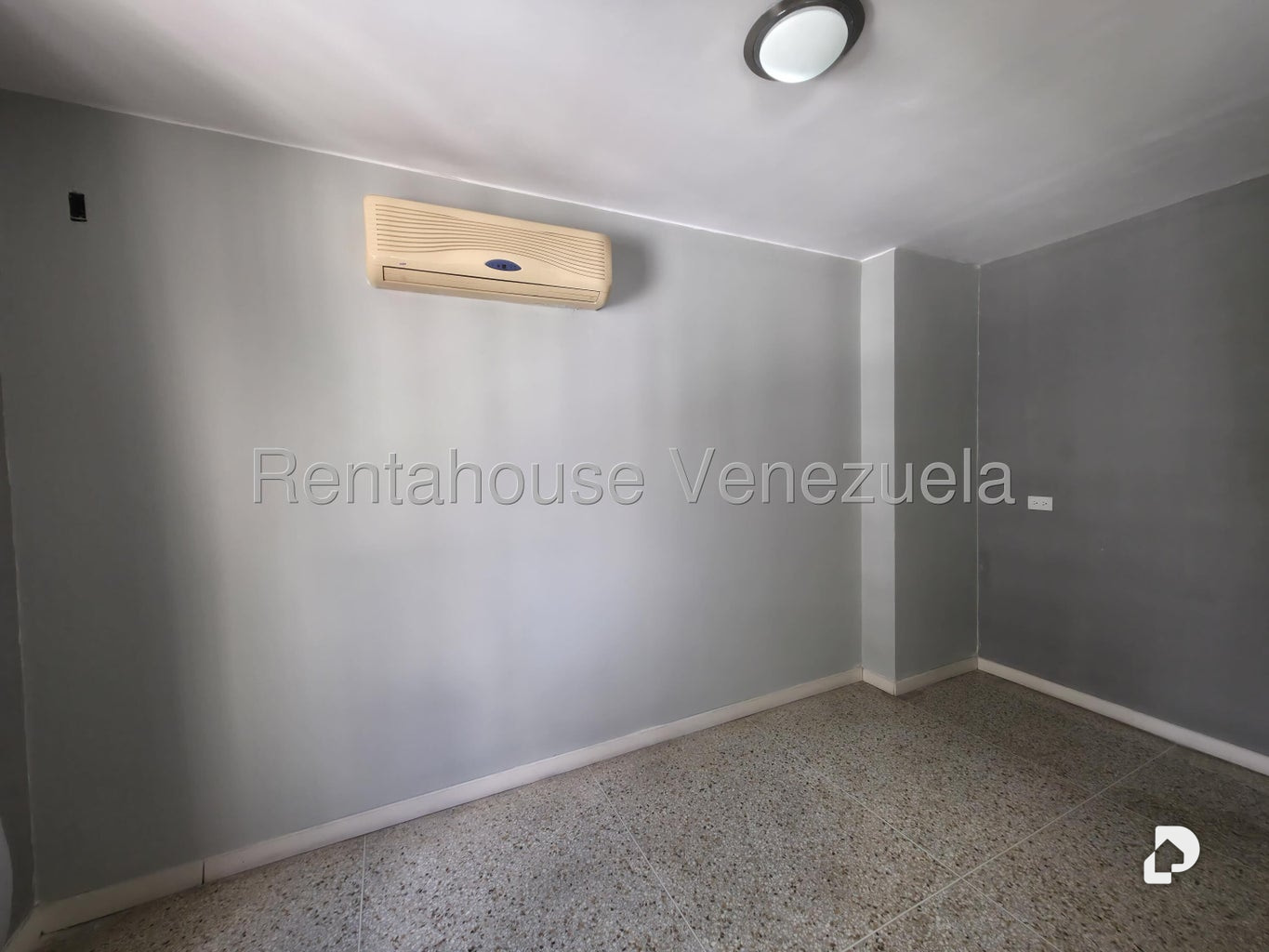 Apartamento en Altamira, Caracas – 15