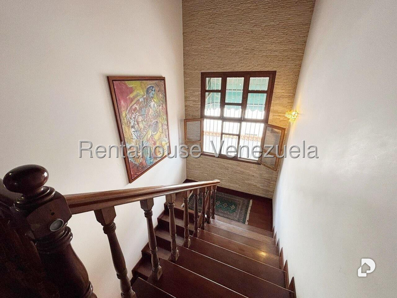 Casa en Lomas de La Lagunita, Caracas – 16