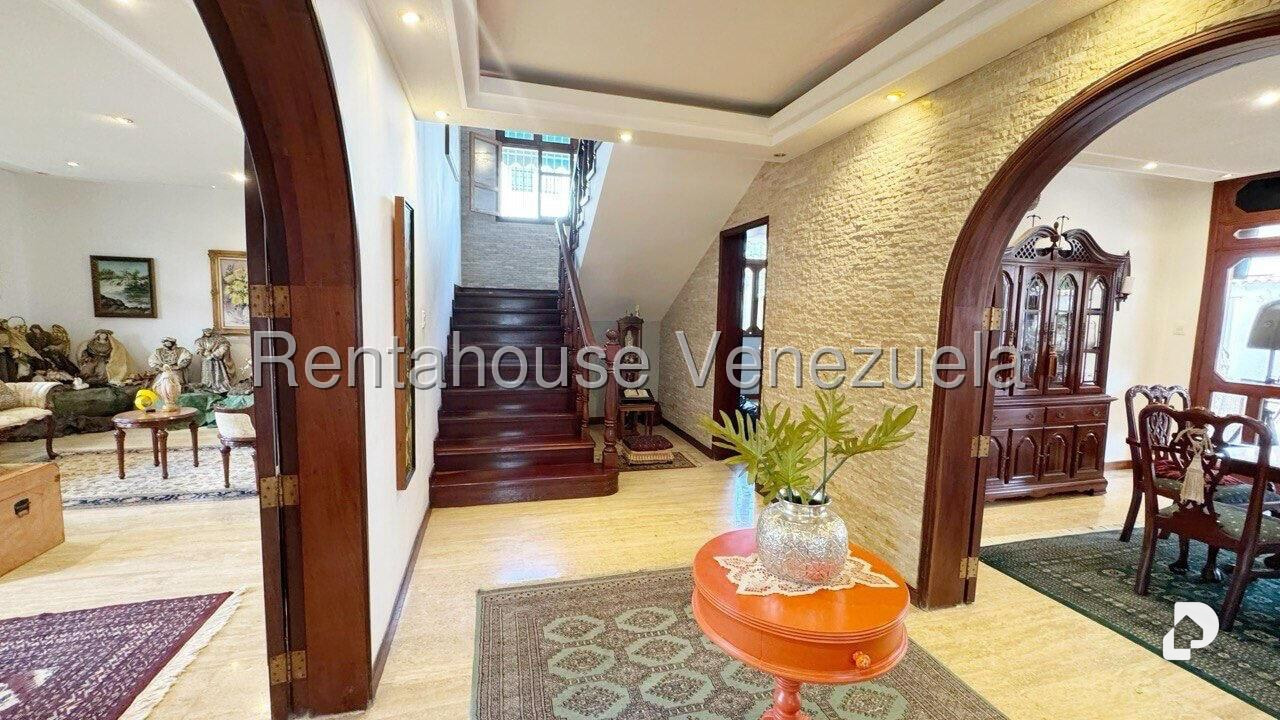 Casa en Lomas de La Lagunita, Caracas – 7