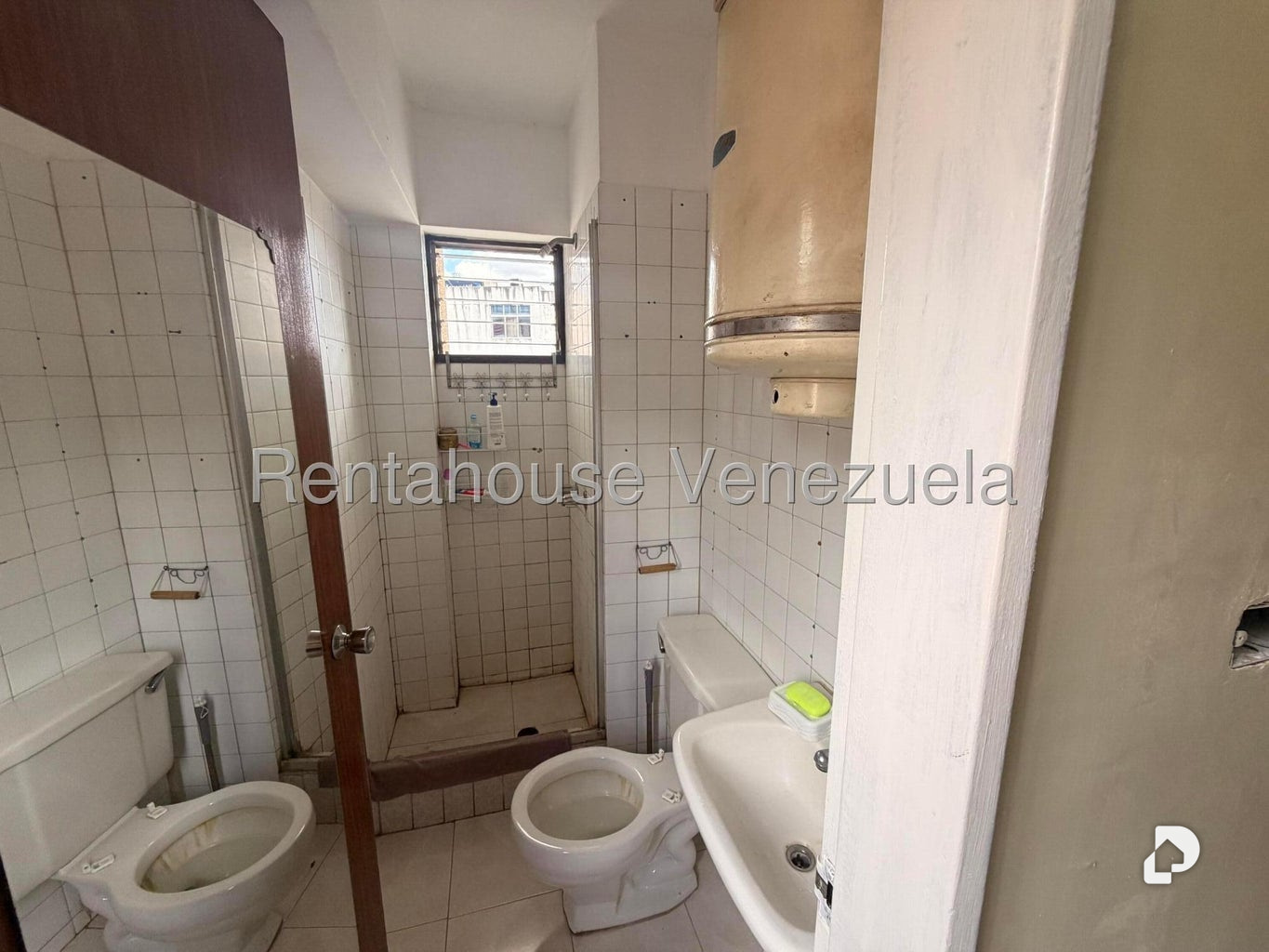 Apartamento en San Bernardino, Caracas – 17